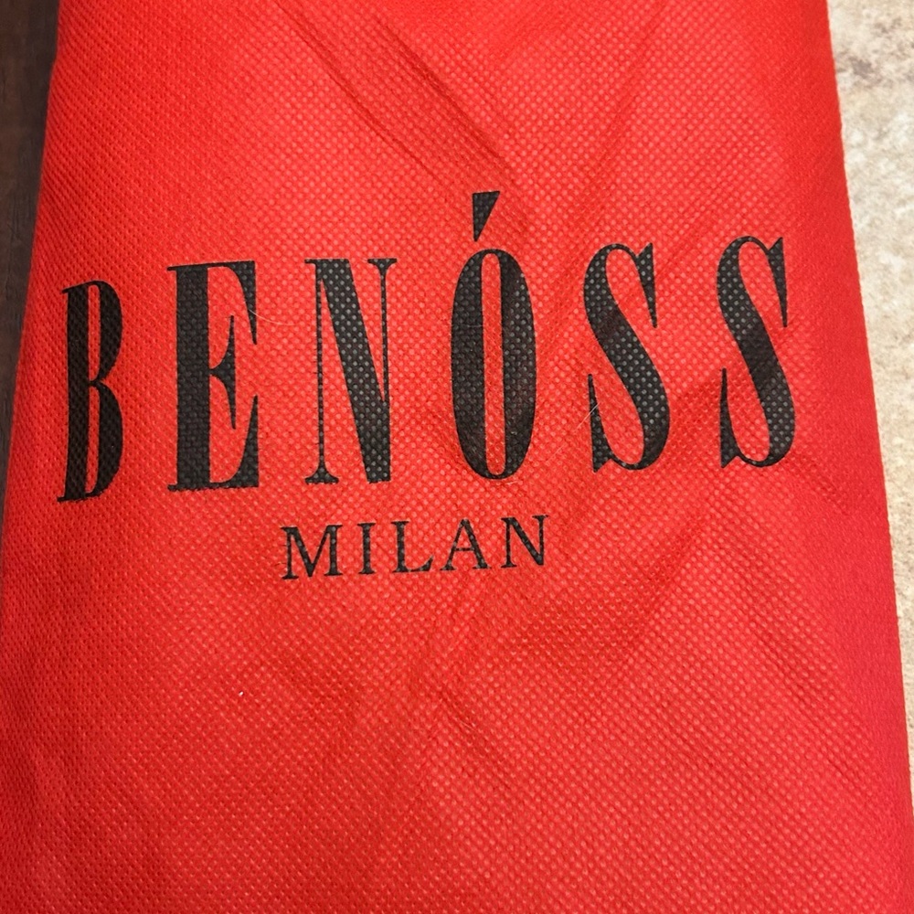 Benoss Milan Zip Around Wallet Gray Vegan Clutch 8.5”x 5” Silver Toned Hardware - Picture 2 of 5